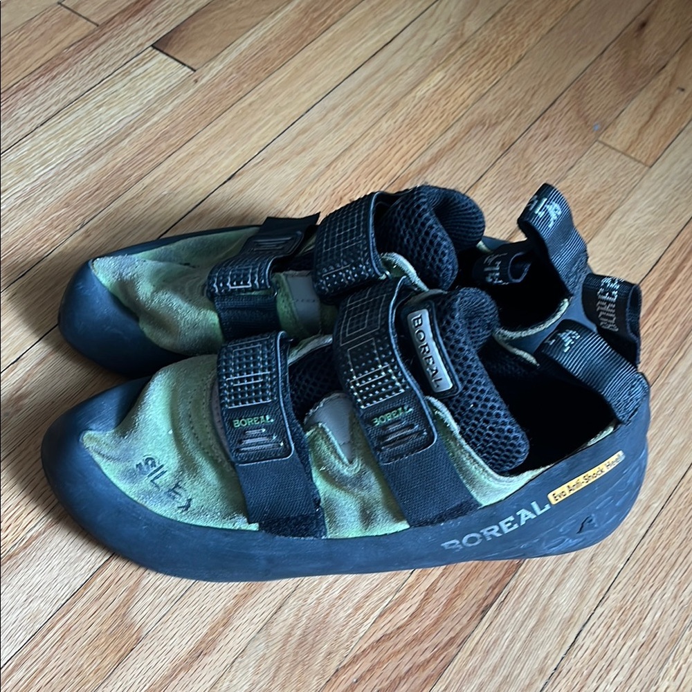 Boreal Silex Green and Black Climbing Shoes